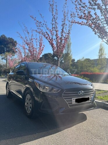 Hyundai Accent 2019, 70,000 km - 1.6 l - Bakı