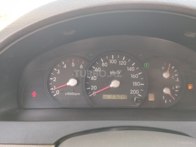 Kia Sorento 2004, 240,000 km - 2.5 l - Bakı