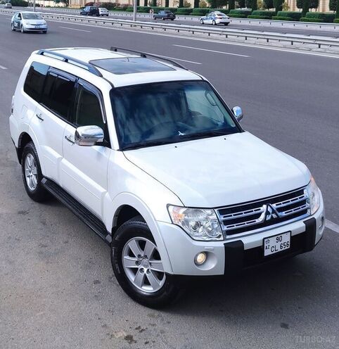 Mitsubishi Pajero 2008, 198,500 km - 3.0 l - Bakı