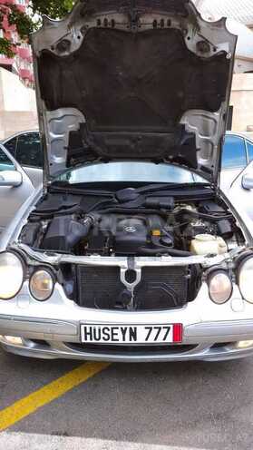 Mercedes E 240 2000, 439,000 km - 2.6 l - Bakı