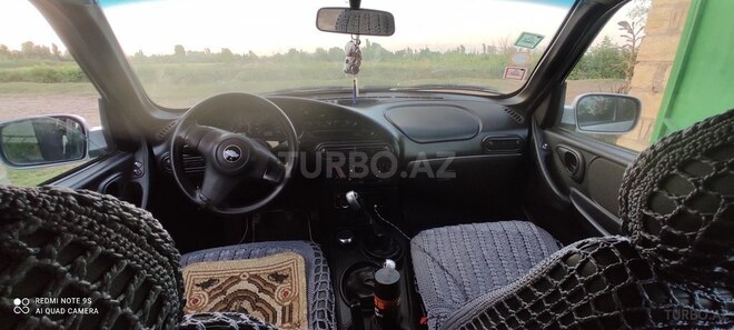Chevrolet Niva 2009, 150,000 km - 1.7 l - Saatlı