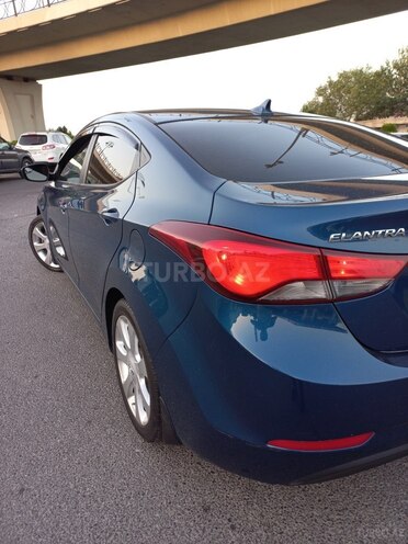 Hyundai Elantra 2014, 135,200 km - 1.8 l - Bakı