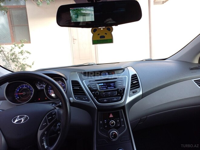 Hyundai Elantra 2014, 135,200 km - 1.8 l - Bakı