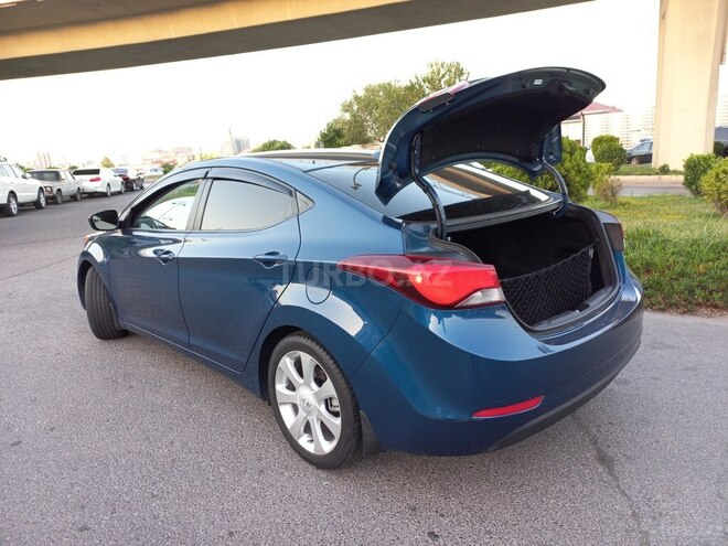 Hyundai Elantra 2014, 135,200 km - 1.8 l - Bakı