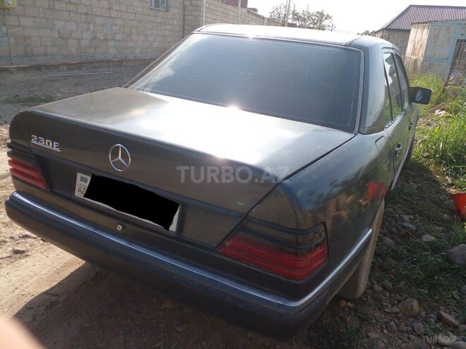 Mercedes E 230 1989, 65,409 km - 2.3 l - Gəncə