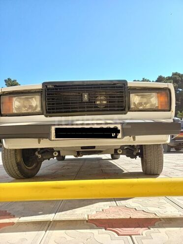 LADA (VAZ) 2105 1981, 999,999 km - 1.5 л - Qazax