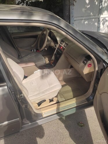Mercedes C 240 1998, 325,000 km - 2.4 l - Bakı