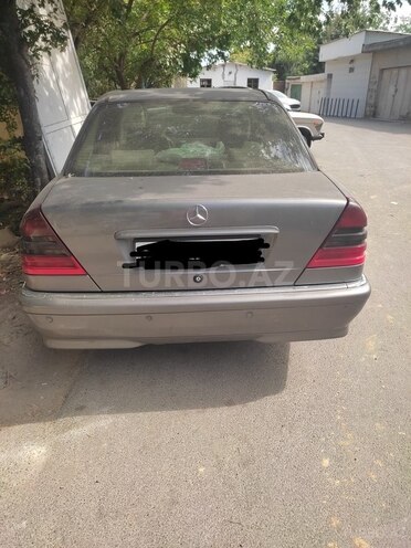 Mercedes C 240 1998, 325,000 km - 2.4 l - Bakı