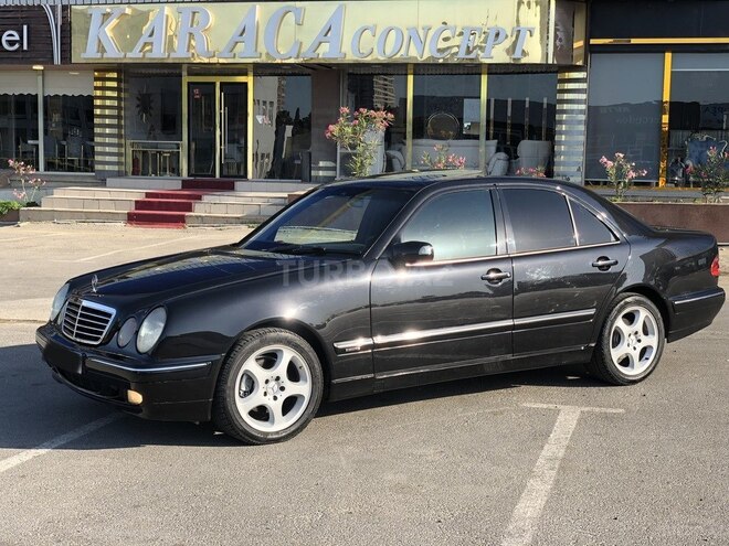 Mercedes E 270 2000, 330,000 km - 2.7 l - Bakı