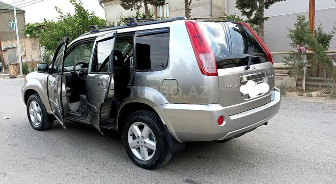 Nissan X-Trail 2004, 210,000 km - 2.0 l - Bakı
