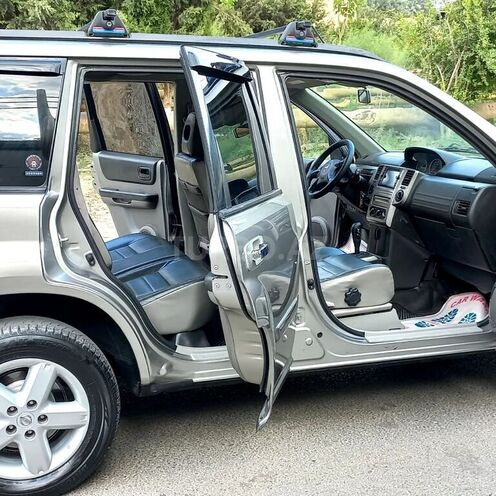 Nissan X-Trail 2004, 210,000 km - 2.0 l - Bakı