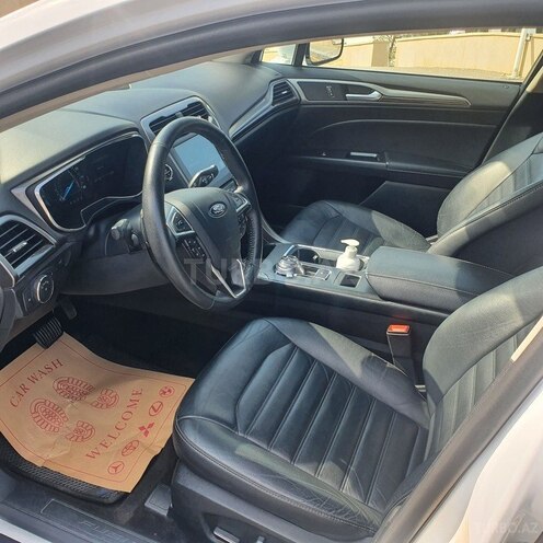 Ford Fusion 2017, 132,000 km - 2.0 l - Bakı