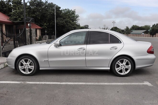 Mercedes E 220 2008, 183,000 km - 2.2 л - Bakı