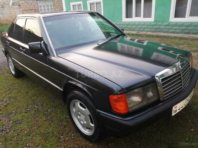 Mercedes 190 1993, 450,000 km - 2.5 l - Masallı