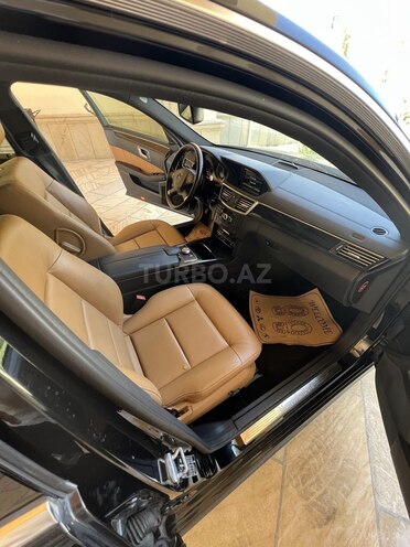 Mercedes E 350 2011, 124,000 km - 3.5 l - Bakı
