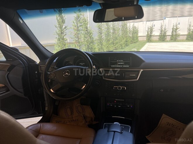 Mercedes E 350 2011, 124,000 km - 3.5 l - Bakı