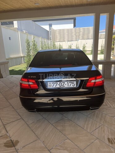 Mercedes E 350 2011, 124,000 km - 3.5 l - Bakı