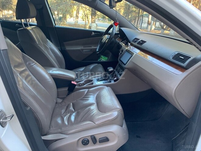 Volkswagen Passat 2008, 241,000 km - 2.0 l - Bakı