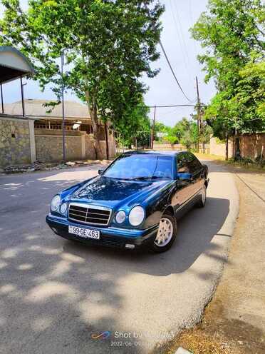 Mercedes E 200 1997, 102,000 km - 2.0 l - Tovuz