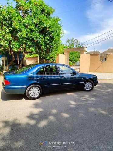Mercedes E 200 1997, 102,000 km - 2.0 l - Tovuz