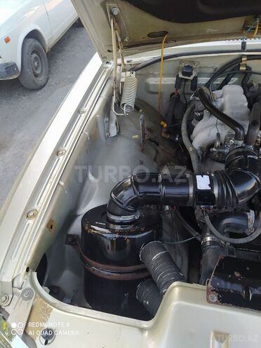 GAZ 3110 2005, 250,000 km - 2.4 l - Qax