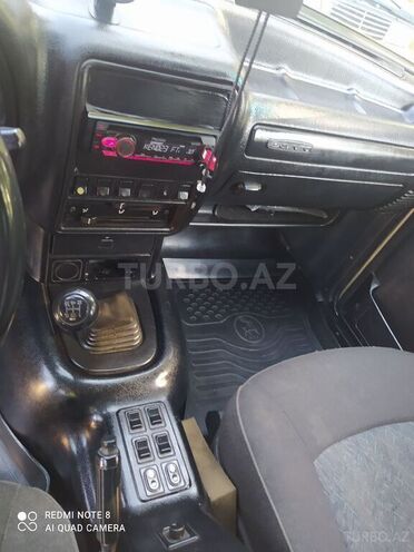 GAZ 3110 2005, 250,000 km - 2.4 l - Qax