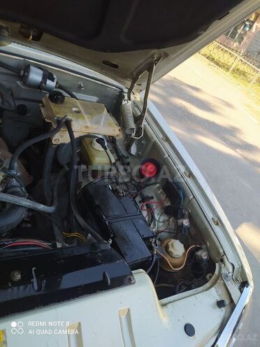 GAZ 3110 2005, 250,000 km - 2.4 l - Qax