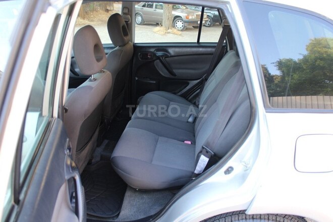Toyota RAV4 2004, 297,000 km - 2.0 л - Bakı