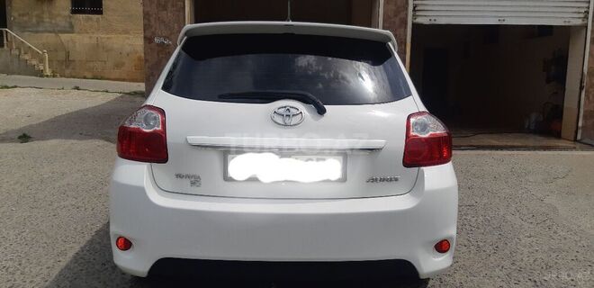 Toyota Auris 2011, 128,712 km - 1.4 l - Bakı