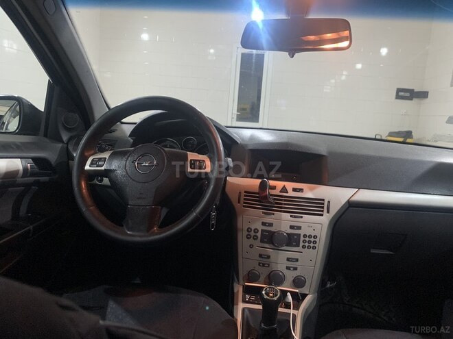 Opel Astra 2007, 249,000 km - 1.3 л - Bakı