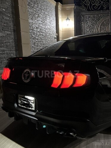Ford Mustang 2011, 201,000 km - 3.7 l - Bakı