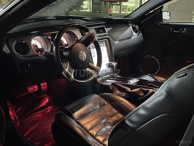 Ford Mustang 2011, 201,000 km - 3.7 l - Bakı