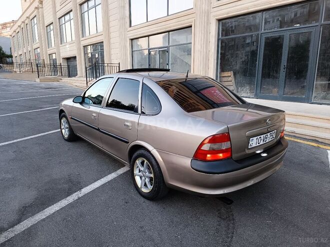 Opel Vectra 1997, 297,681 km - 1.8 l - Bakı