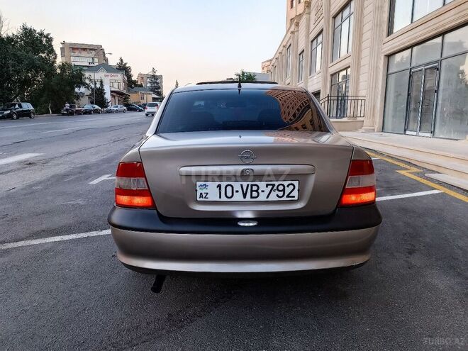 Opel Vectra 1997, 297,681 km - 1.8 l - Bakı
