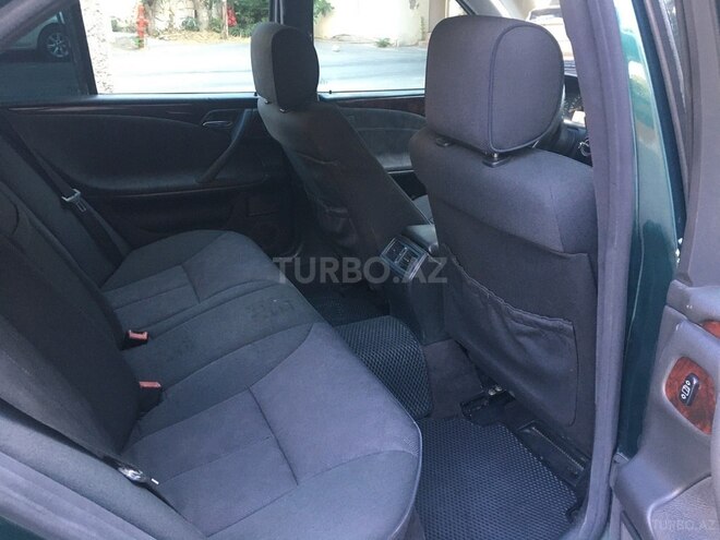 Mercedes E 270 2000, 350,000 km - 2.7 l - Bakı