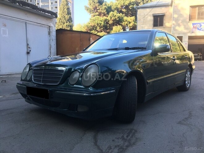 Mercedes E 270 2000, 350,000 km - 2.7 l - Bakı