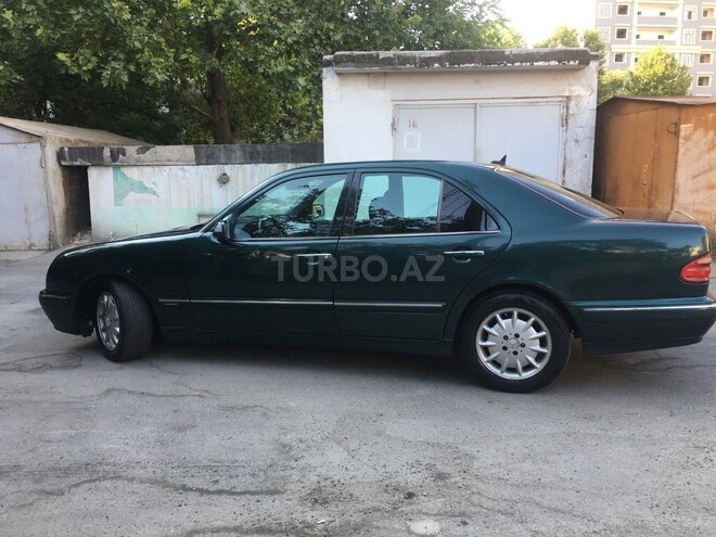 Mercedes E 270 2000, 350,000 km - 2.7 l - Bakı