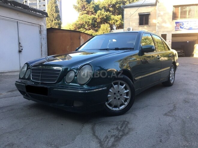 Mercedes E 270 2000, 350,000 km - 2.7 l - Bakı