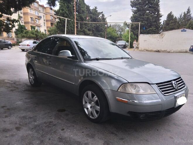 Volkswagen Passat 2004, 280,000 km - 1.8 l - Bakı