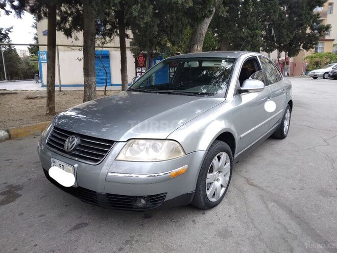 Volkswagen Passat 2004, 280,000 km - 1.8 l - Bakı