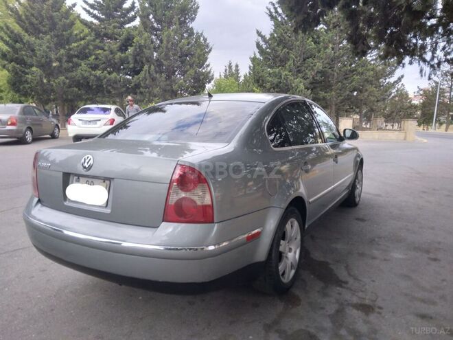 Volkswagen Passat 2004, 280,000 km - 1.8 l - Bakı