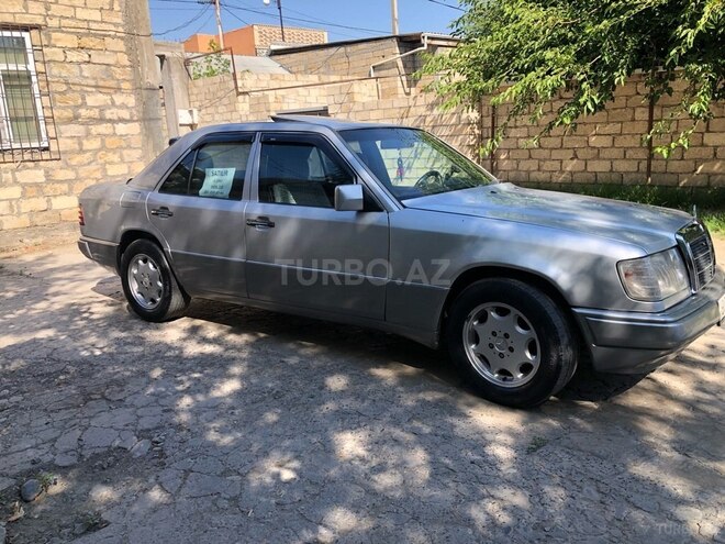 Mercedes E 200 1992, 485,563 km - 2.0 л - Beyləqan