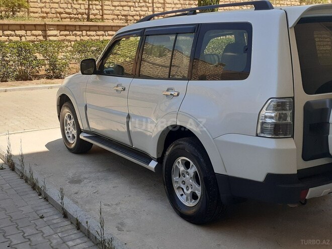 Mitsubishi Pajero 2007, 146,000 km - 3.0 l - Bakı
