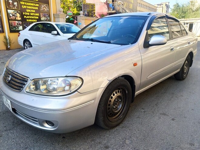 Nissan Sunny 2005, 180,000 km - 1.6 l - Bakı