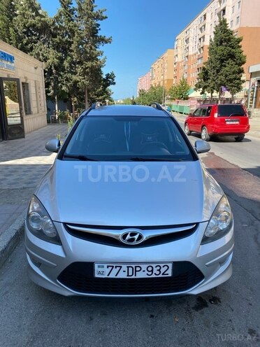 Hyundai i30 2010, 195,000 km - 1.6 л - Bakı