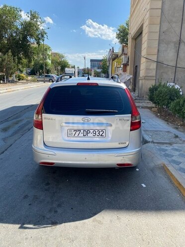 Hyundai i30 2010, 195,000 km - 1.6 л - Bakı