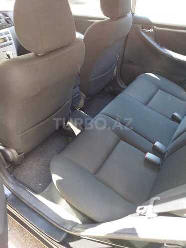 Toyota Corolla 2005, 141,000 km - 1.4 l - Bakı