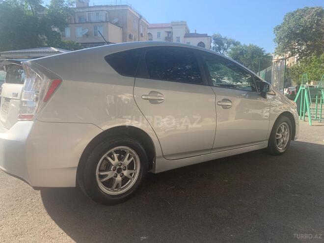 Toyota Prius 2010, 178,000 km - 1.8 l - Bakı