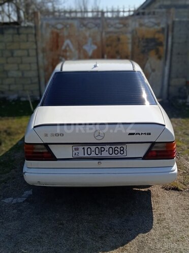 Mercedes E 300 1987, 299,999 km - 3.0 l - Mingəçevir