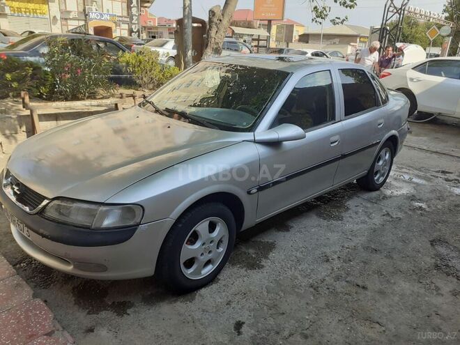 Opel Vectra 1996, 240,000 km - 1.8 l - Bakı